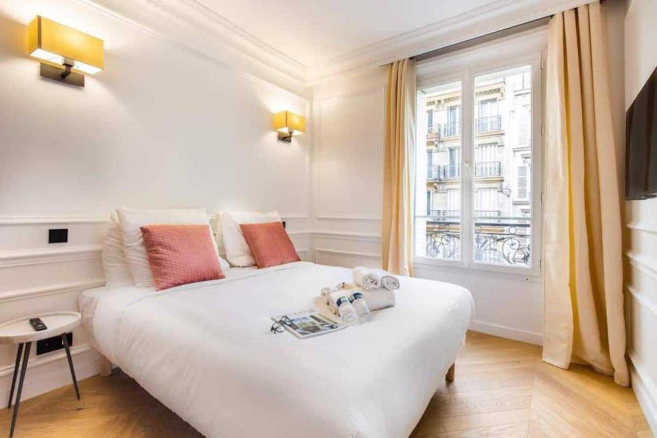 Newly Rebuilt By Architect - Center Of Paris Daire Dış mekan fotoğraf